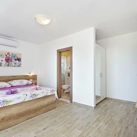 Herceg 3* Makarska